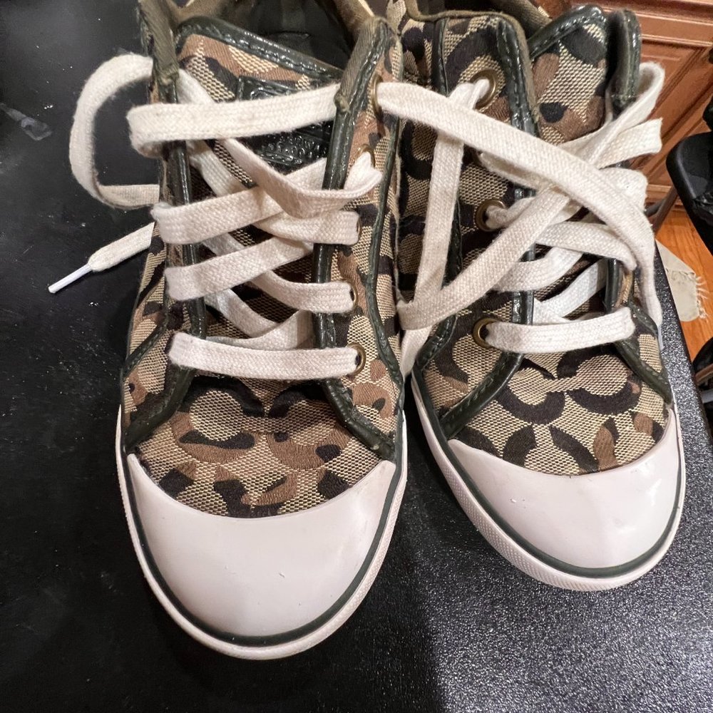 COACH Barrett style size 9 Coach gym shoes